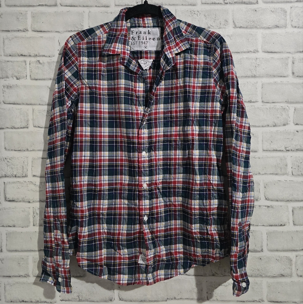 Frank & Eileen Barry Plaid Shirt - Red/Green/Blue‎ Plaid Size S - Picture 2 of 7